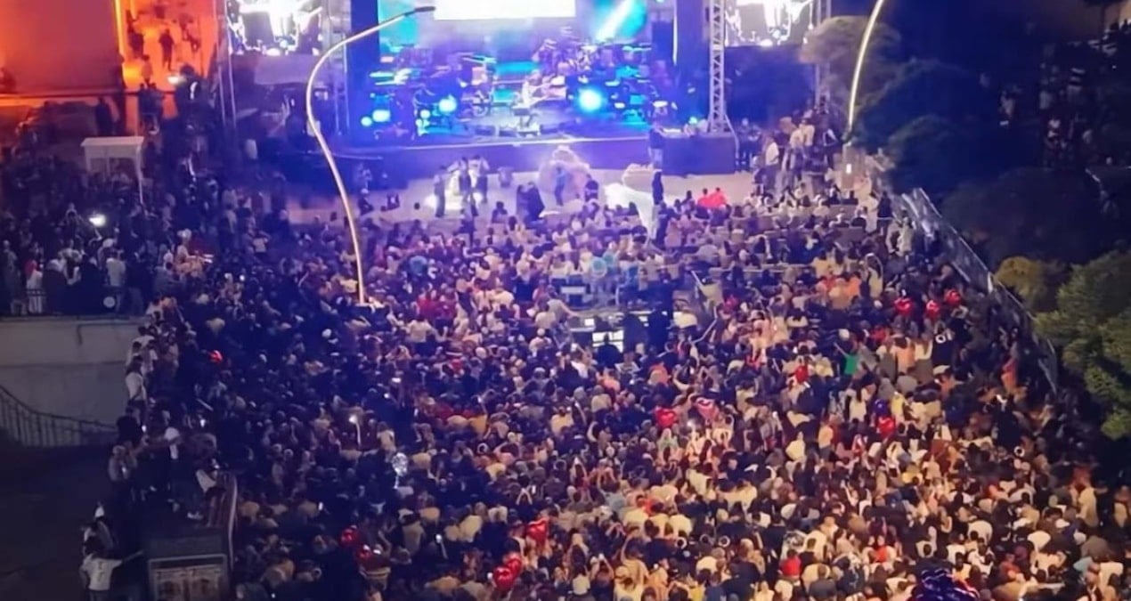 akpli belediye 6 bin nufuslu ilcede festivale milyonlar harcadi iscinin maasini odeyemedi 44RZrW6B