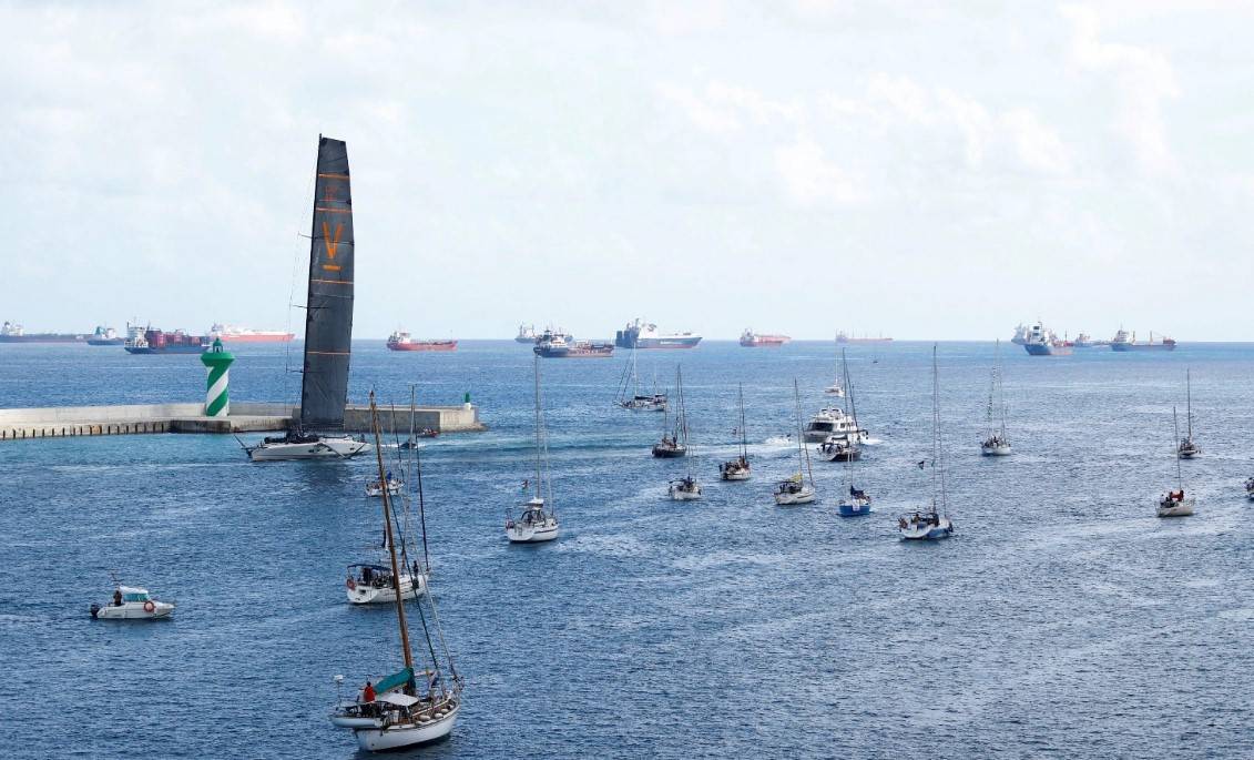 italya sumud filosuna donanma gemisi gonderiyor BdzLLdw6