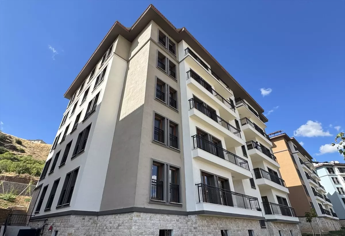 tuncelide toki konutlari tamamlandi siKMQlsa