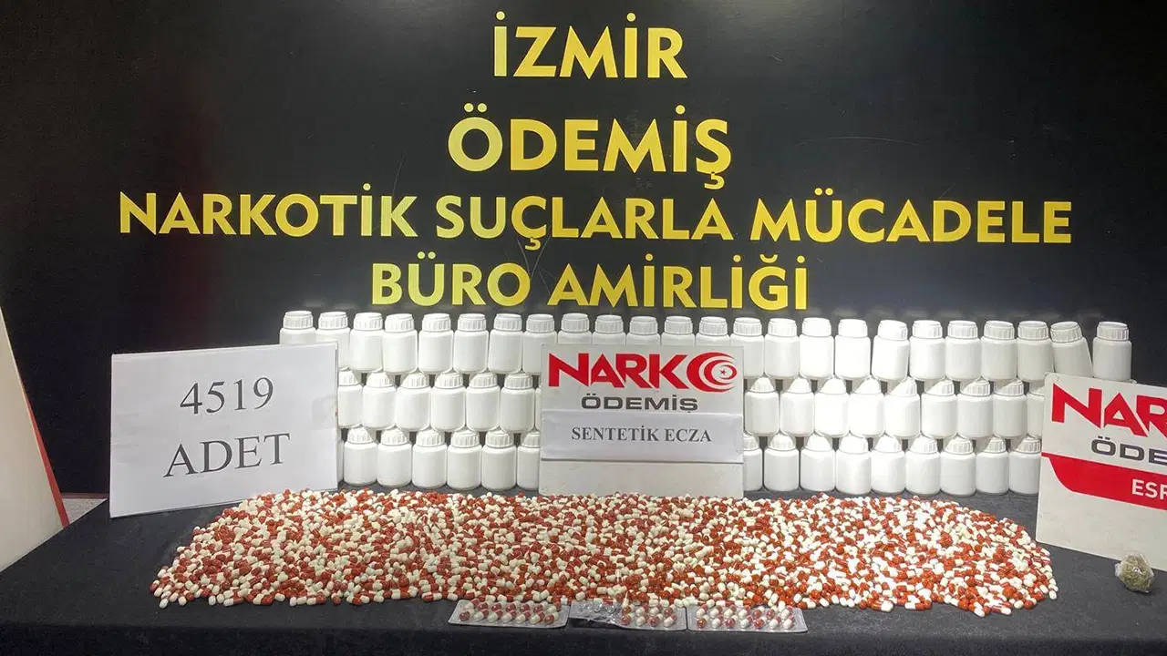 Takip 6 ay surdu izmir odemiste uyusturucu operasyonu 30 tutuklama UEsvxYG3